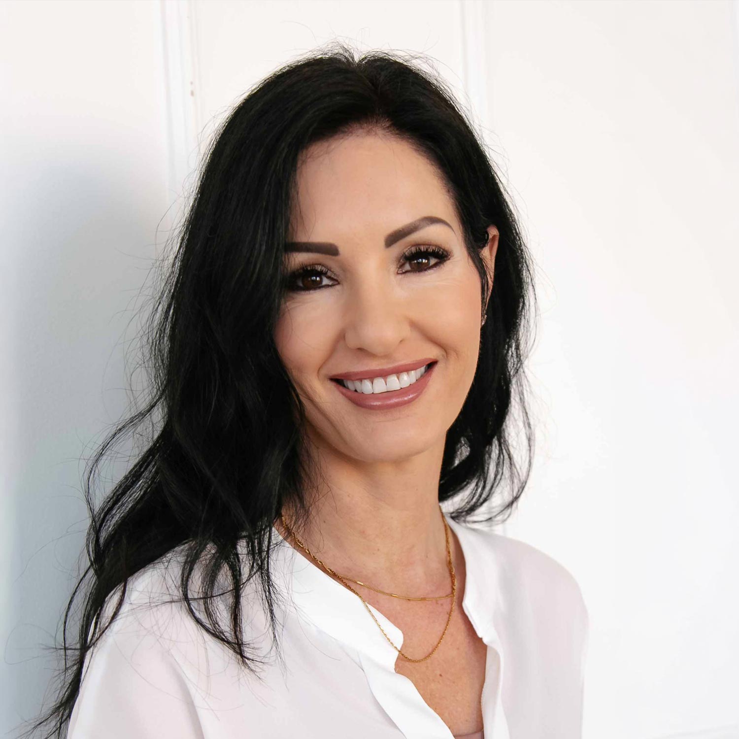 Profile photo of agent Debbie Tsintaris